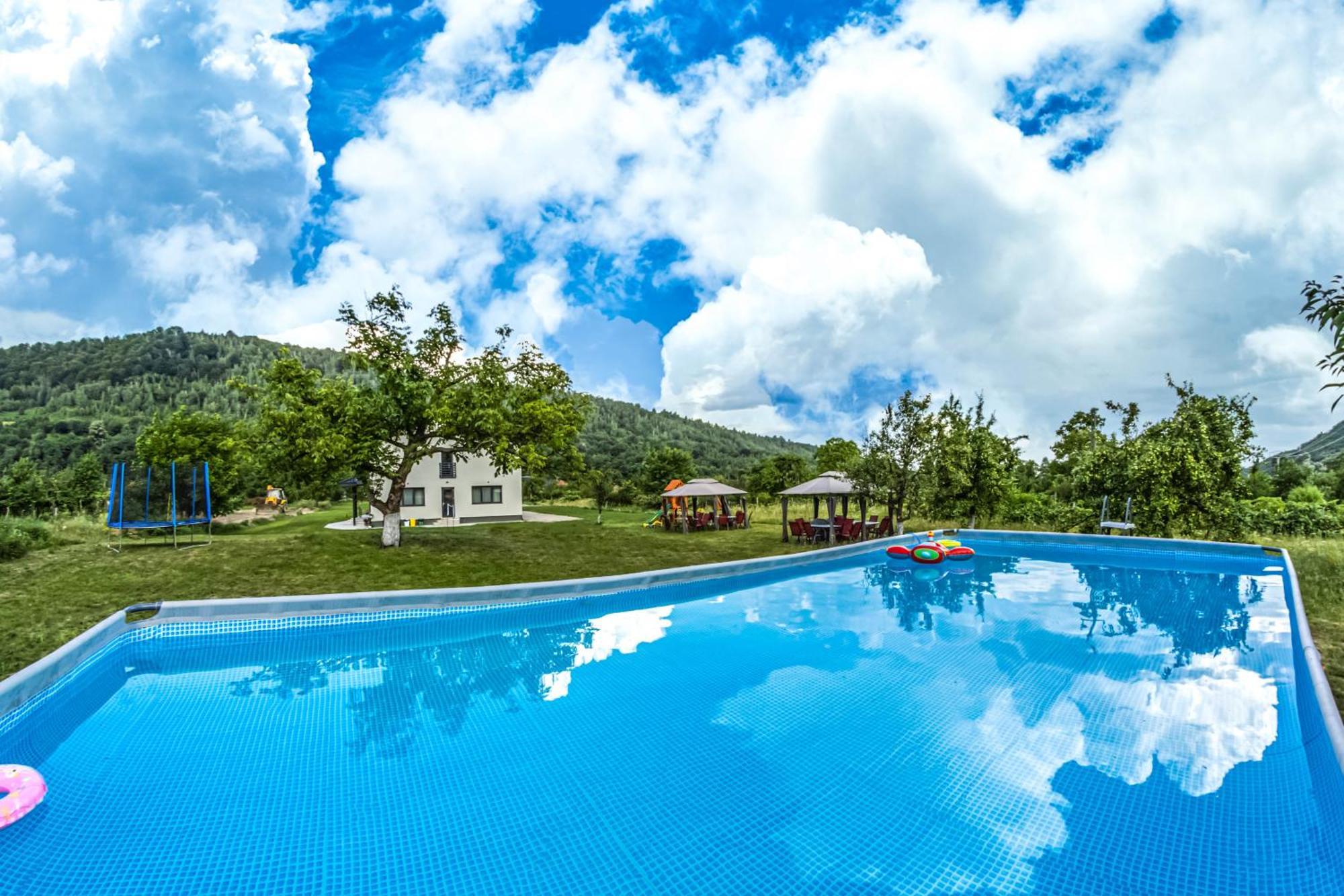 Novaci-Străini Transalpina Retreat酒店 外观 照片