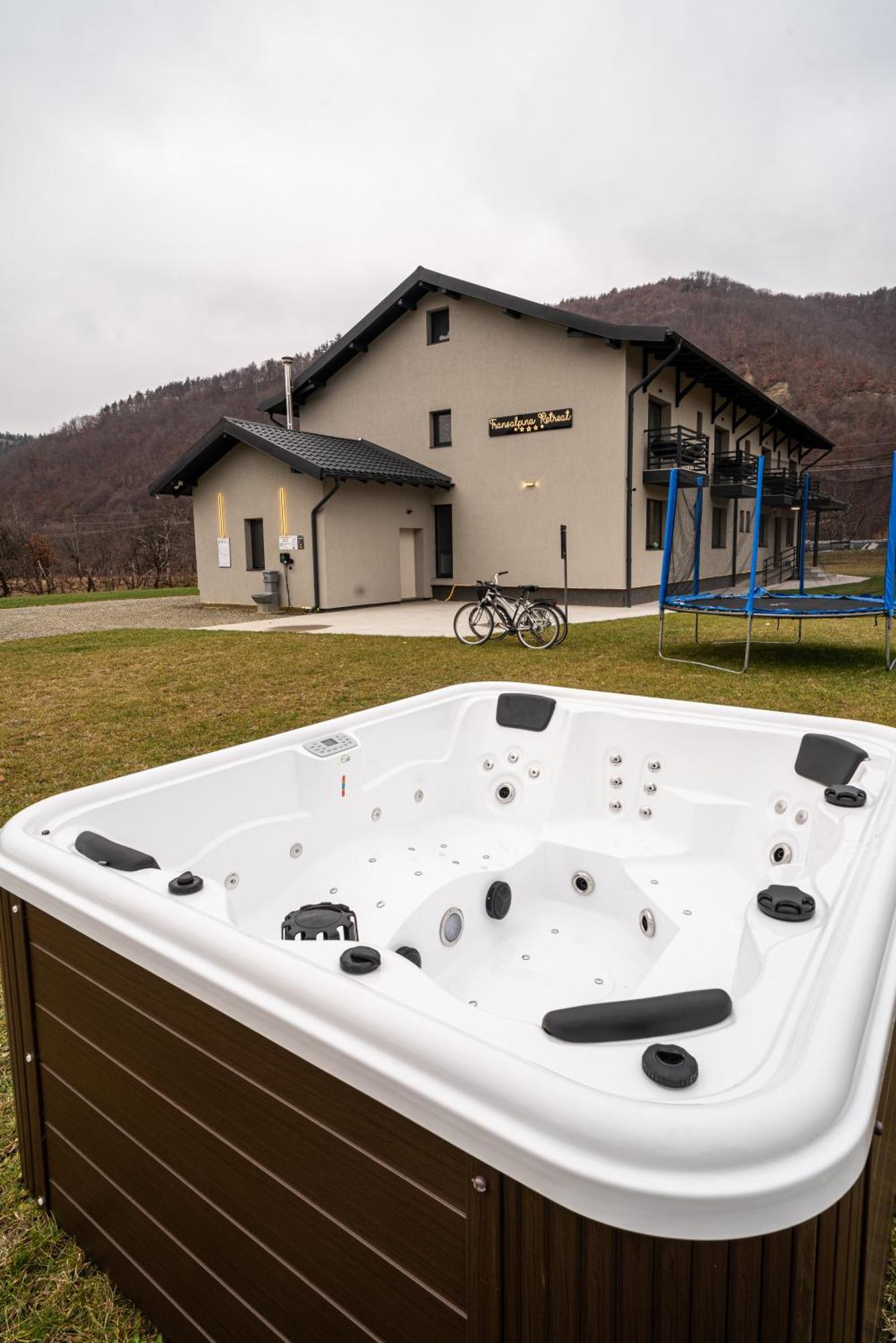Novaci-Străini Transalpina Retreat酒店 外观 照片